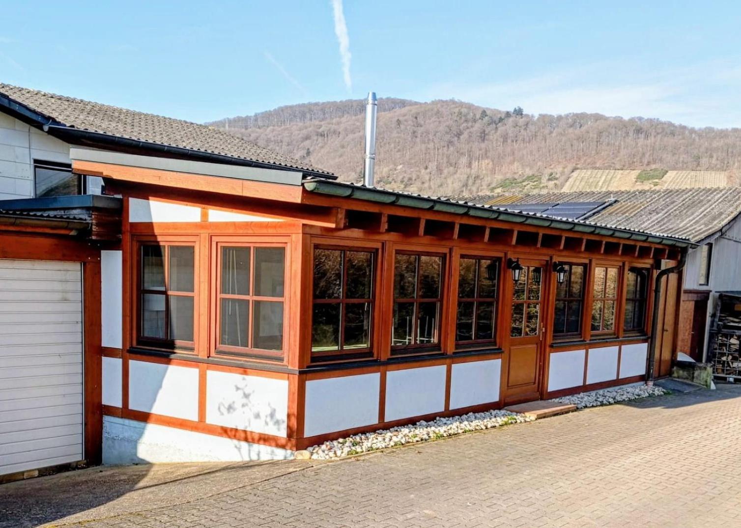 Moselferienweingut Schaefer Apartment Винтрих Стая снимка
